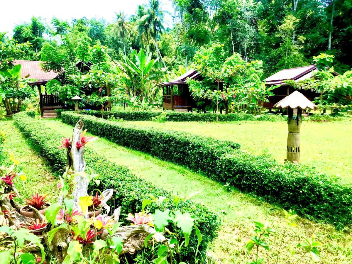 Kohkoodfarmstay Ko Kut エクステリア 写真